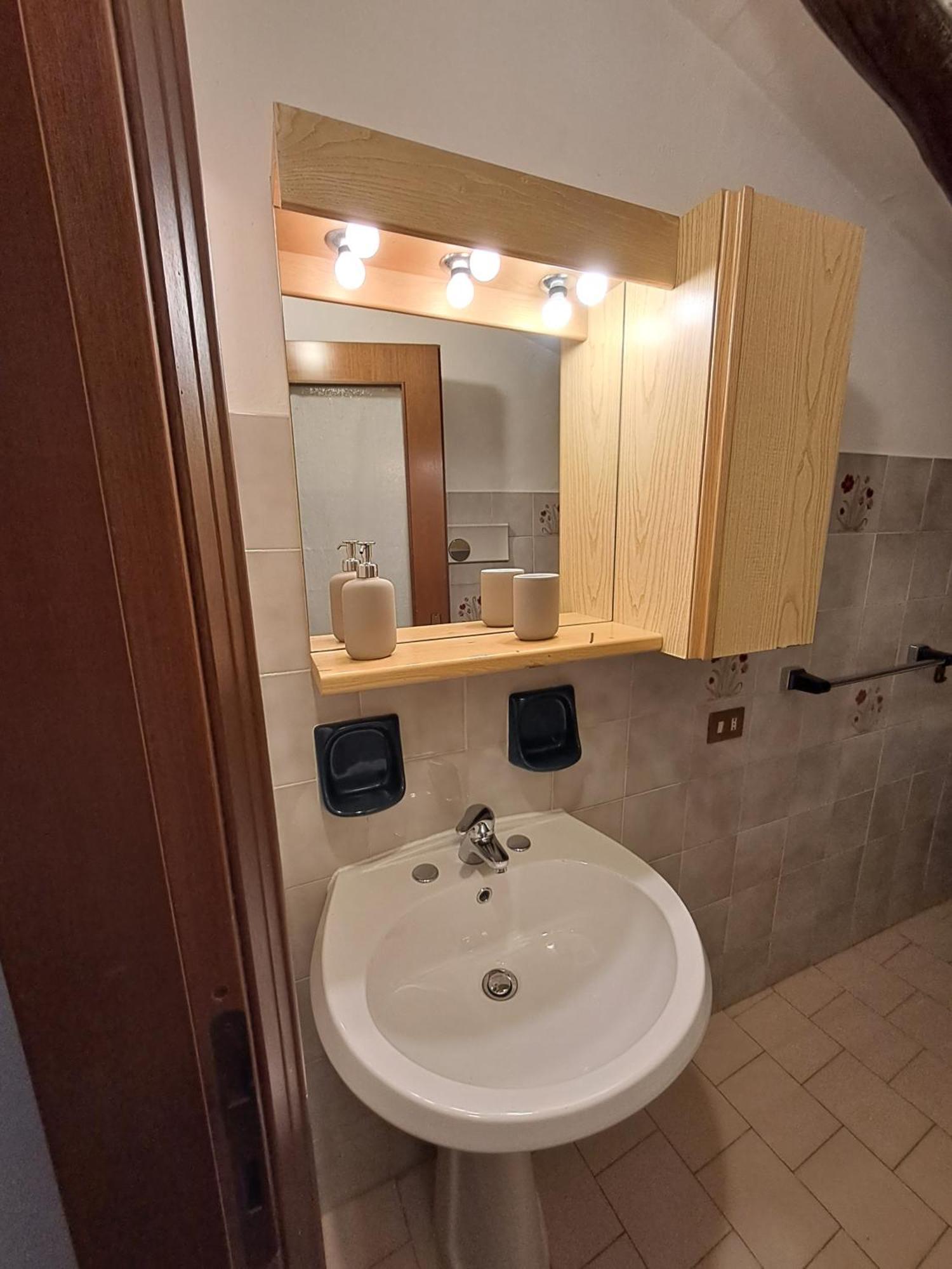 Mansardhouse Zona Bellagio Lejlighed Magreglio Eksteriør billede