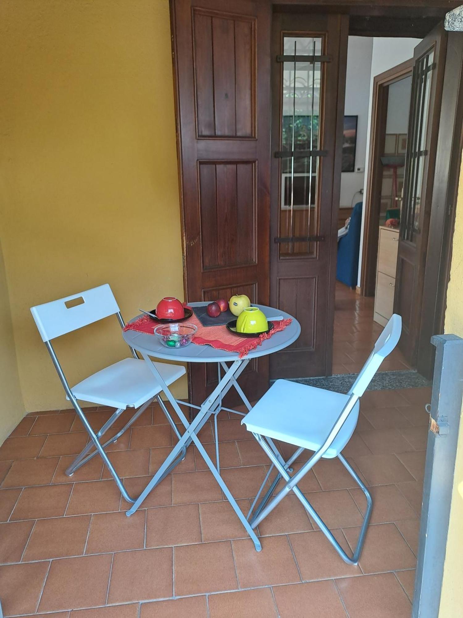 Mansardhouse Zona Bellagio Lejlighed Magreglio Eksteriør billede